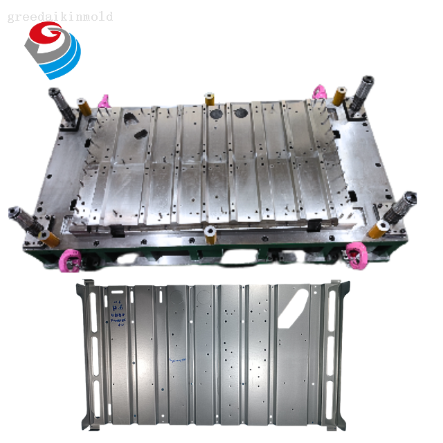 AC alt panel damgalama kalıbı